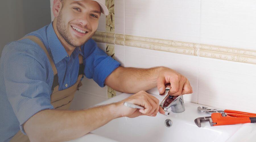 Local water heater installation in Manning, IA